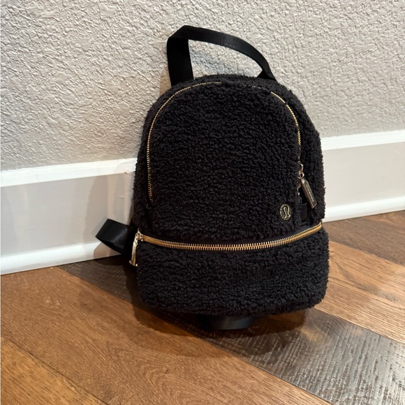 lululemon athletica Handbags - Lululemon Black Fleece Backpack